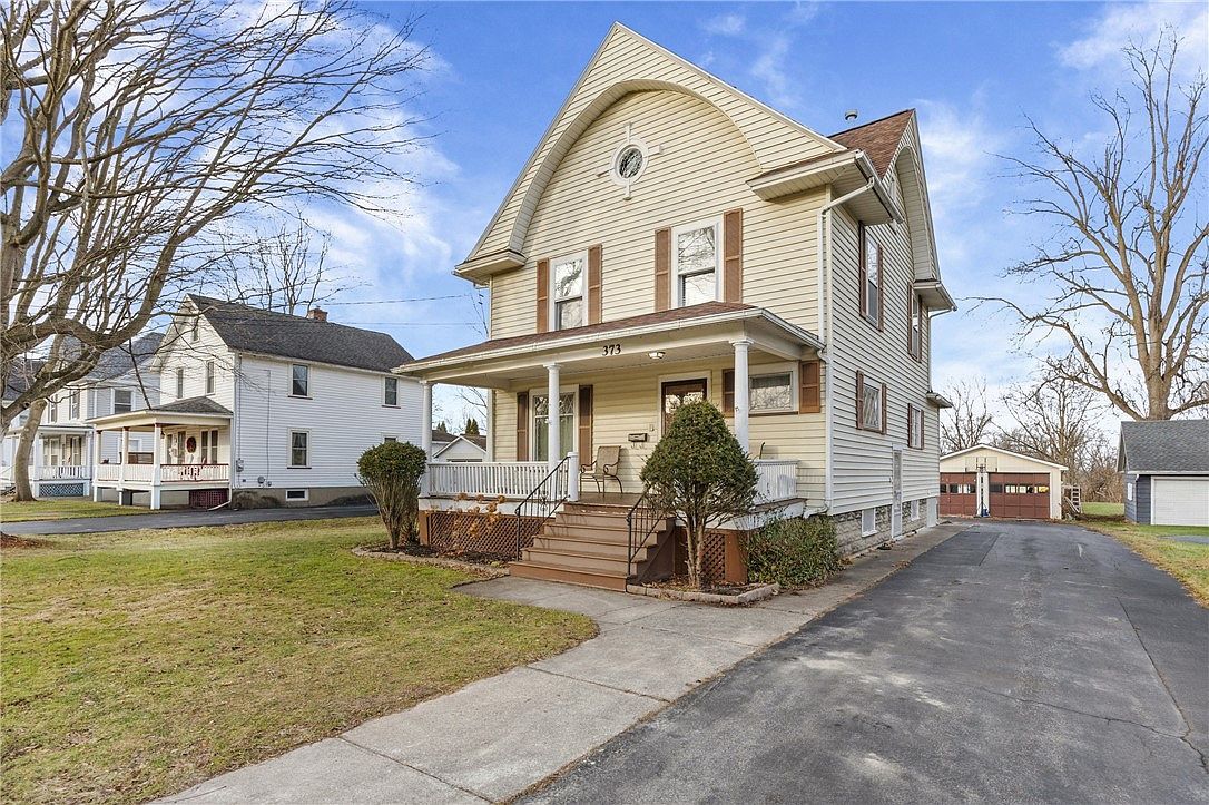 373 Genesee St Avon, NY 14414 - Thumbnail 4