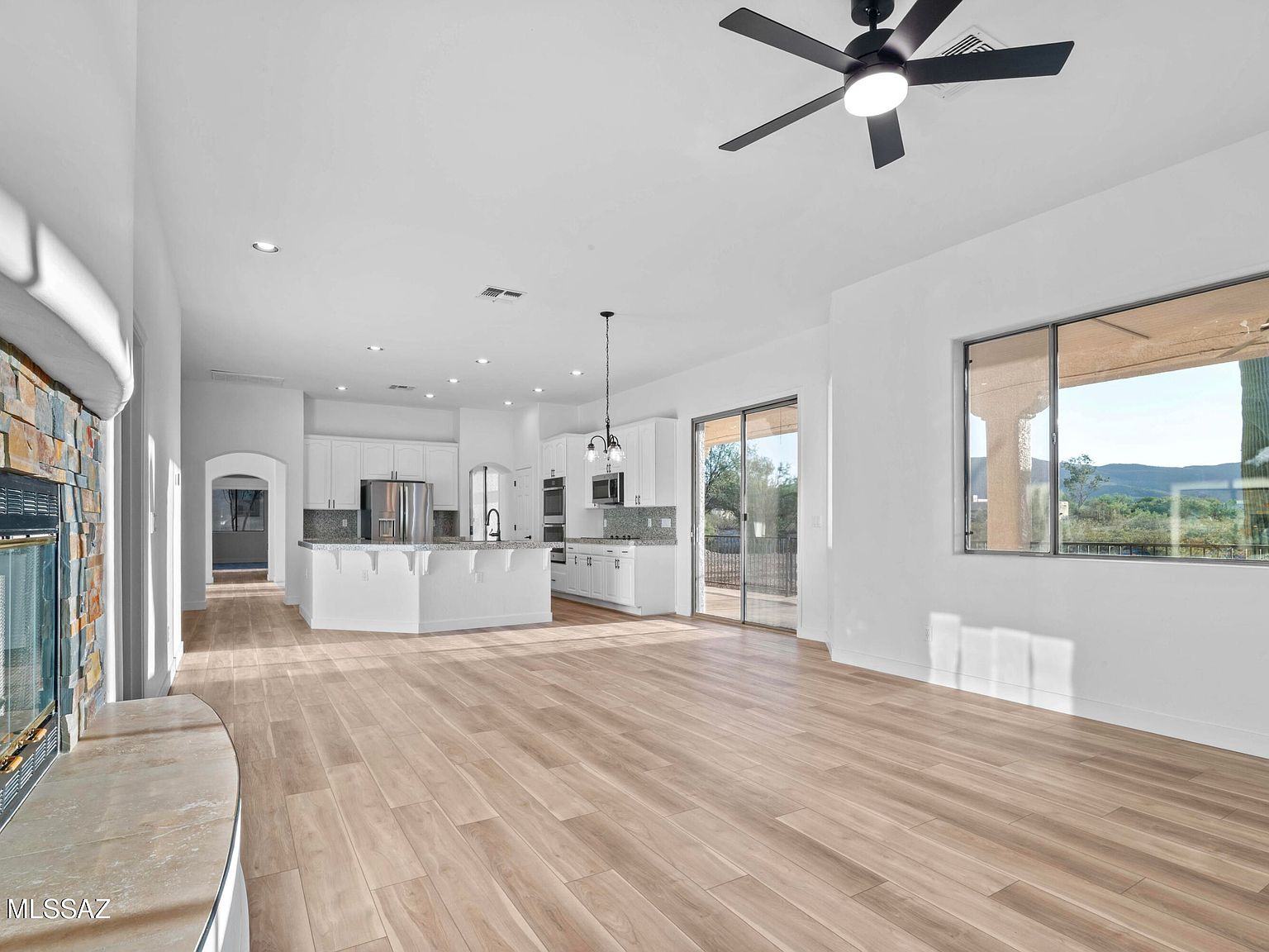 7817 N Via Laguna Niguel Tucson, AZ 85743 - Thumbnail 4