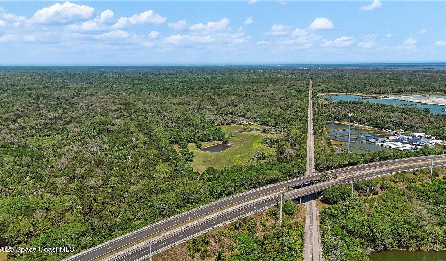 800 Hidden Oaks Ln Oak Hill, FL 32759 - Thumbnail 4