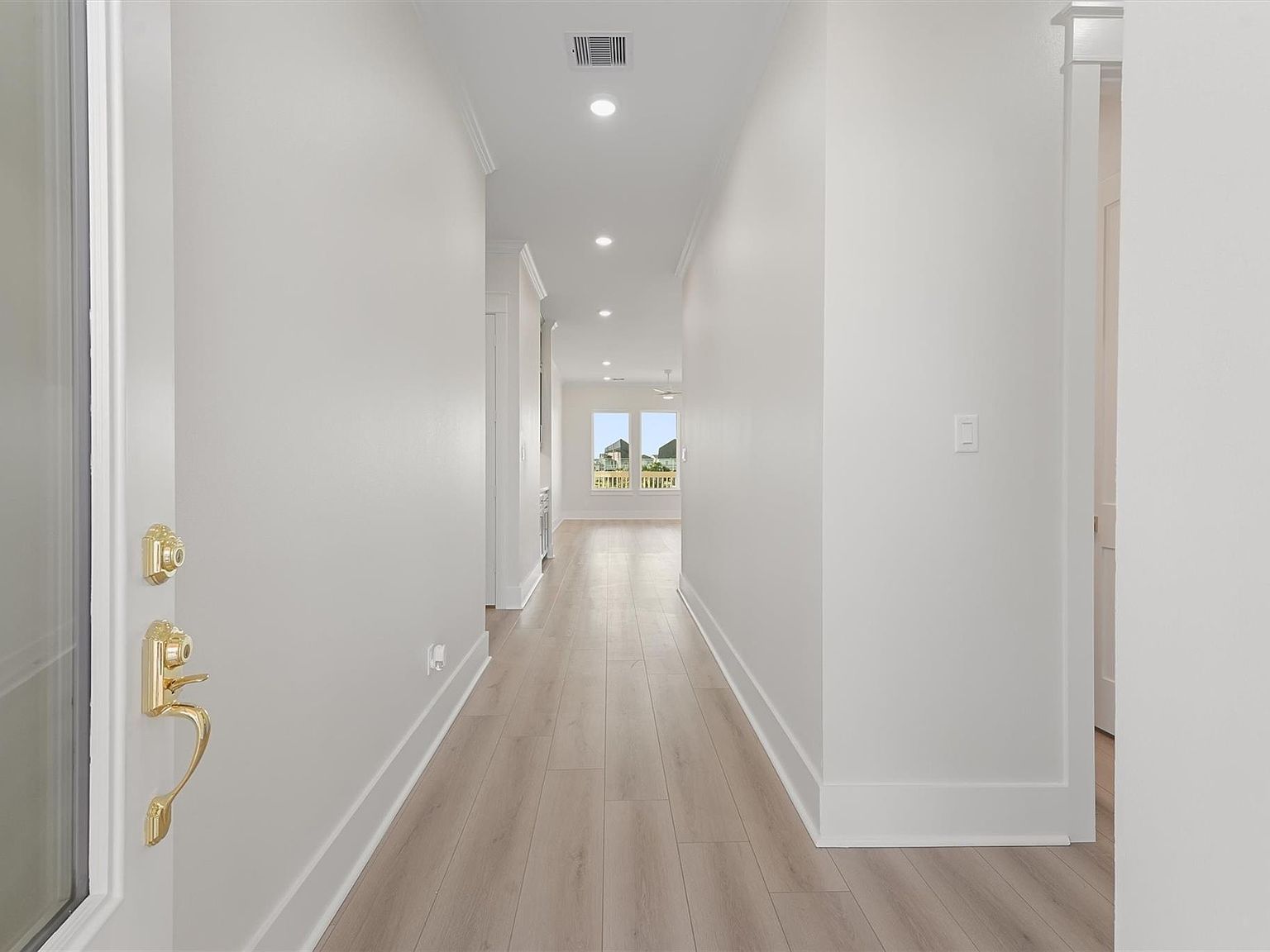 4042 Miramar Ct Galveston, TX 77554 - Thumbnail 4