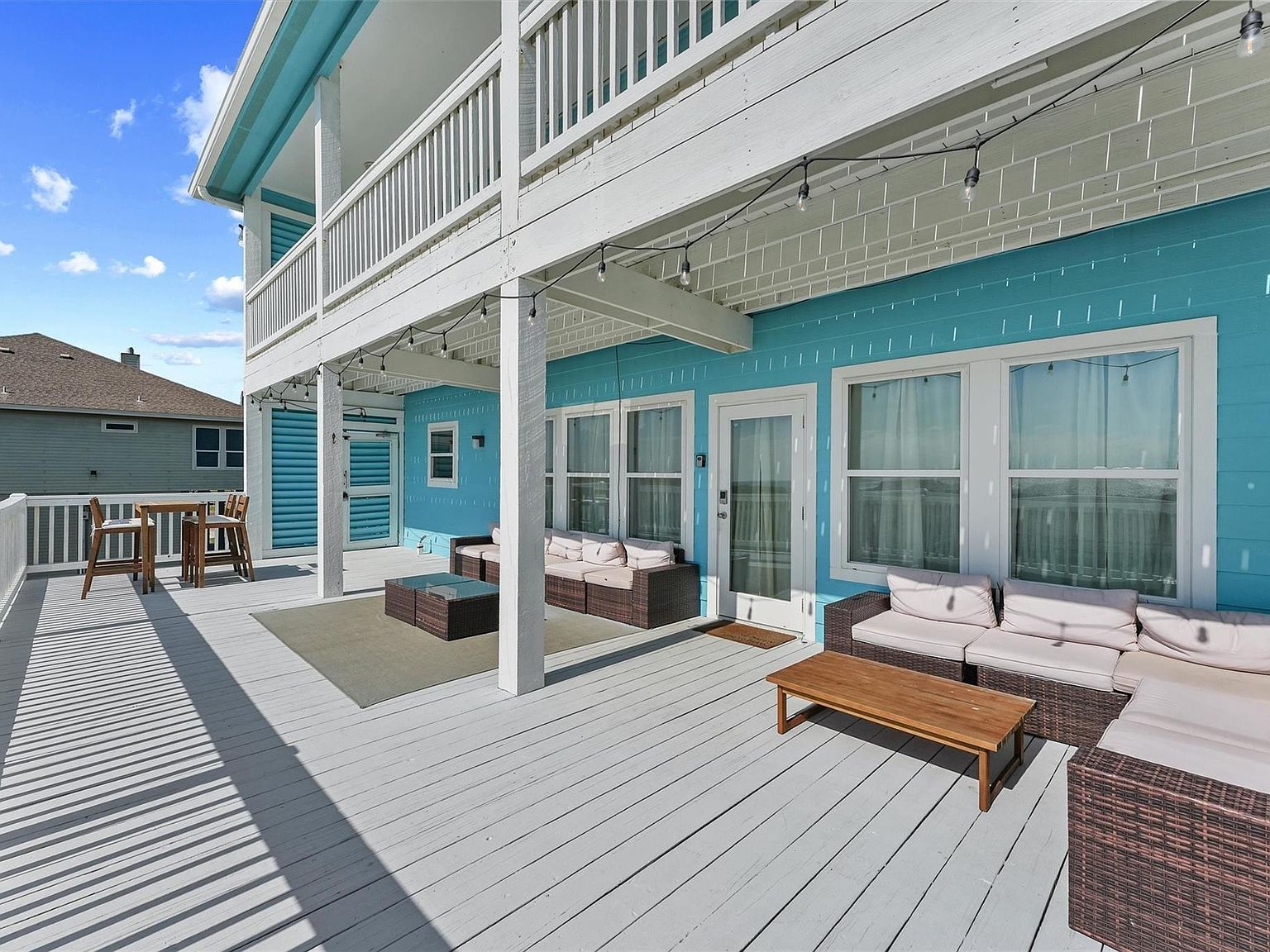 112 Ocean Shores Dr Crystal Beach, TX 77650 - Thumbnail 4