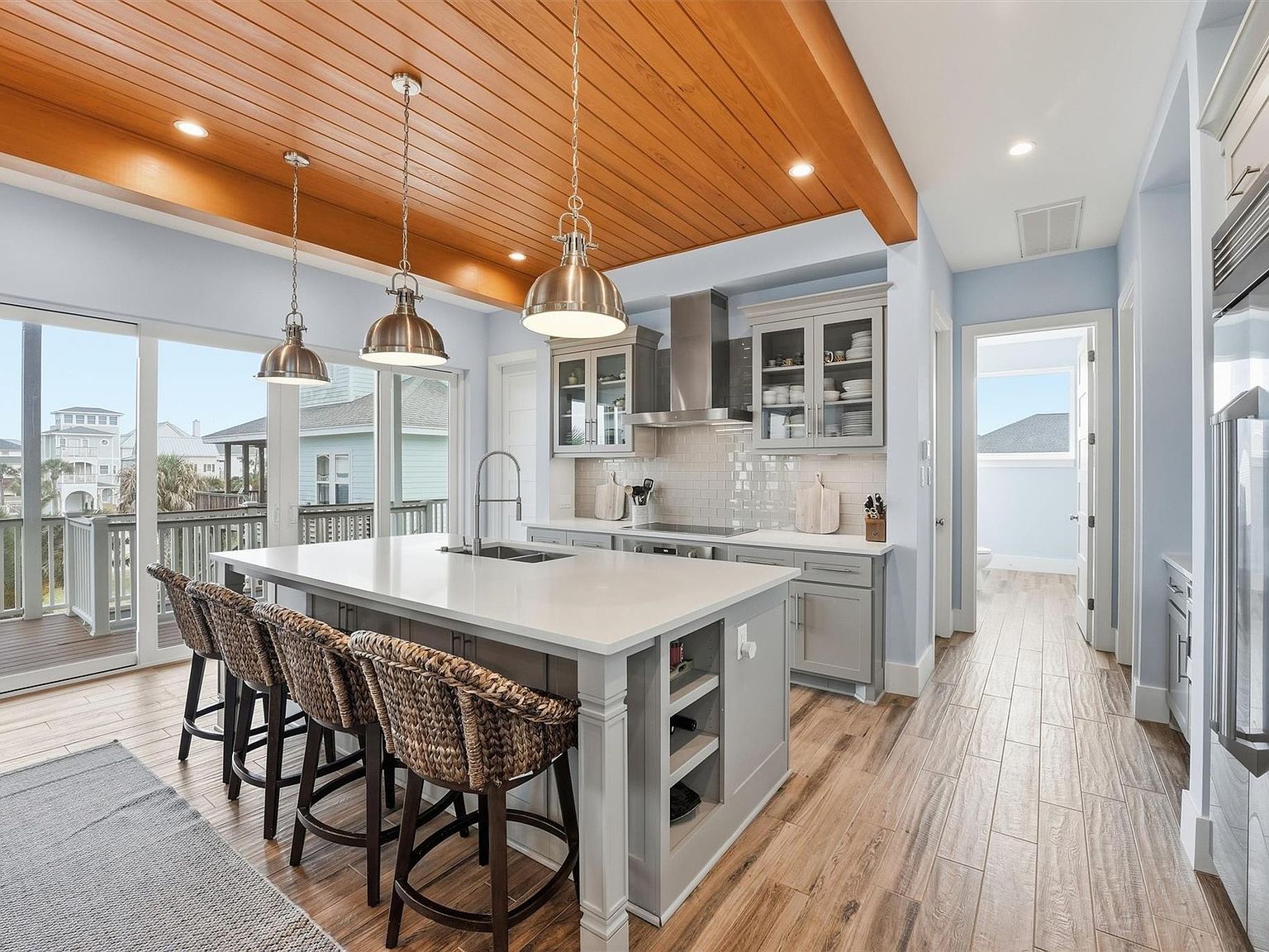 4118 Defender Ln Galveston, TX 77554 - Thumbnail 4