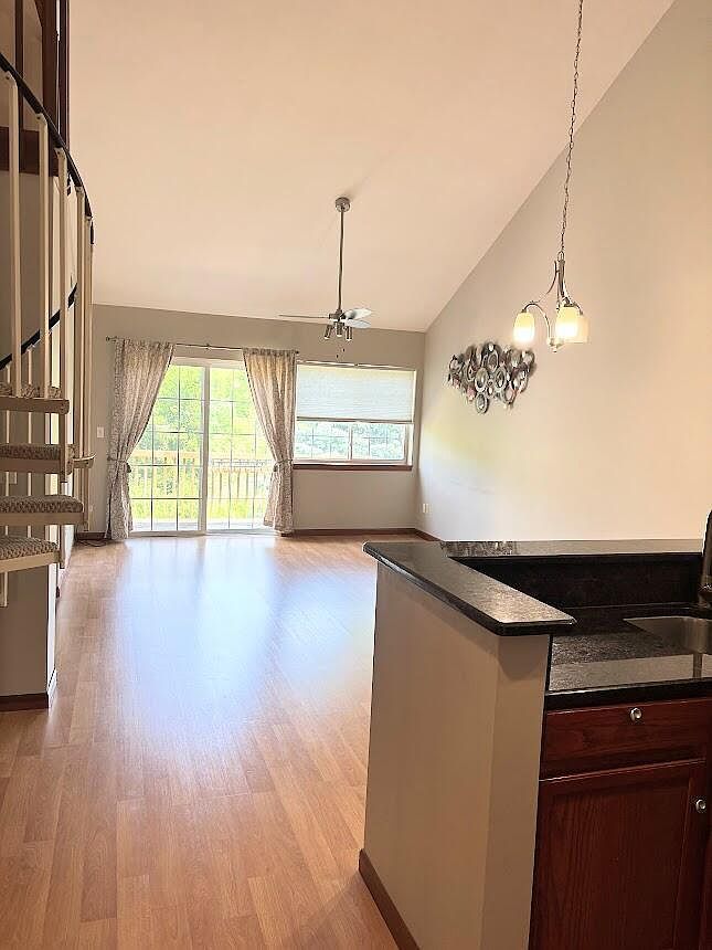 3000 Columbine Cir APT G Valparaiso, IN 46383 - Thumbnail 4