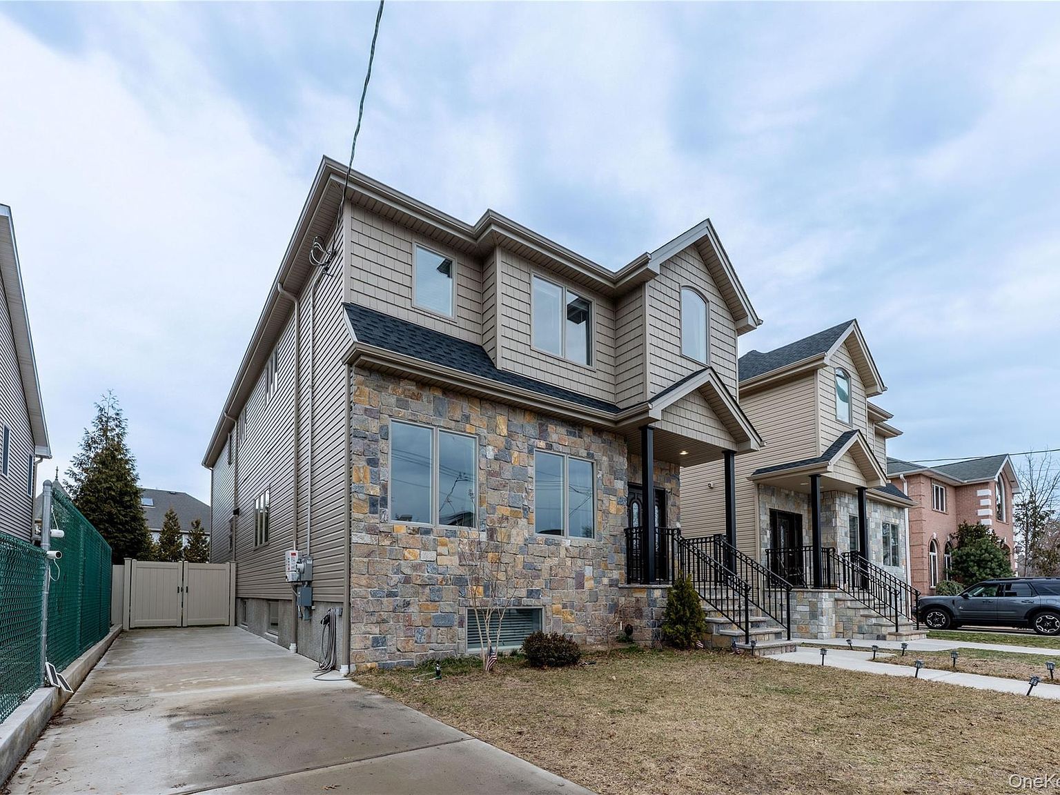 25 Sanford St Staten Island, NY 10307 - Thumbnail 4