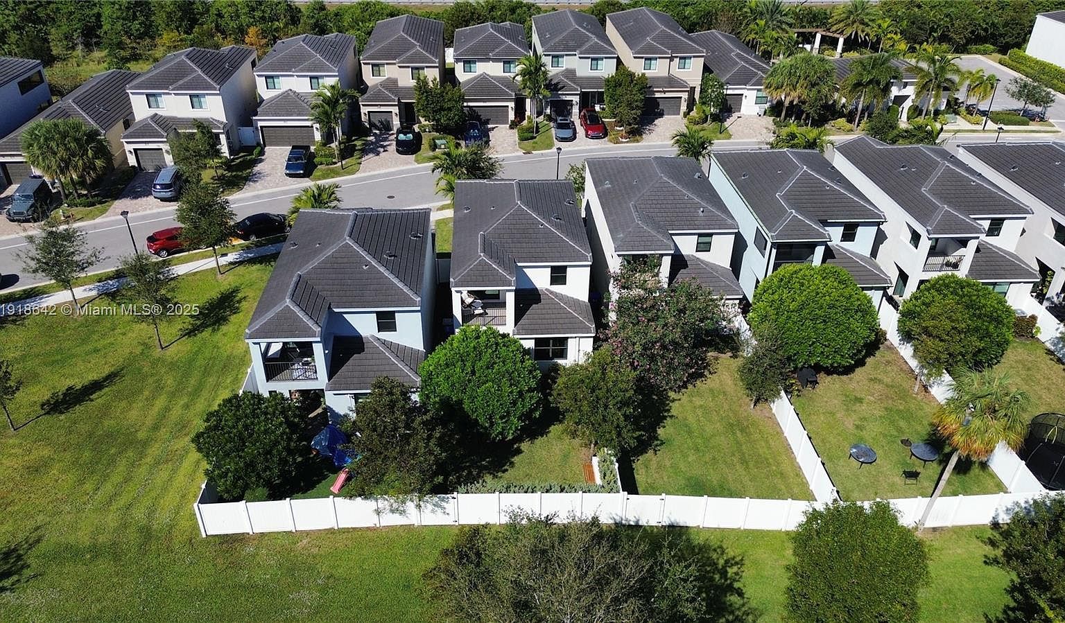 228 NW 36th Ave Pompano Beach, FL 33069 - Thumbnail 4