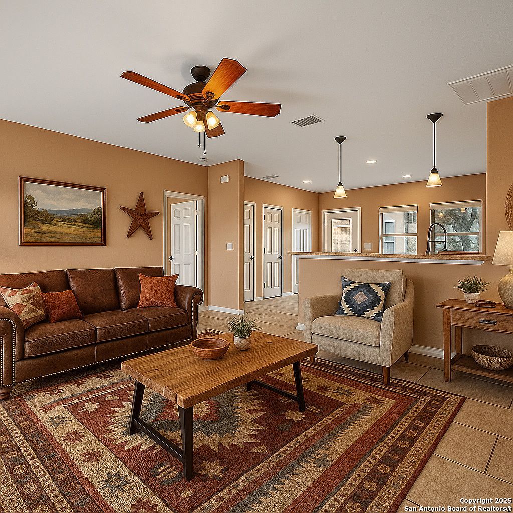 220 Cody Ct Canyon Lake, TX 78133 - Thumbnail 4