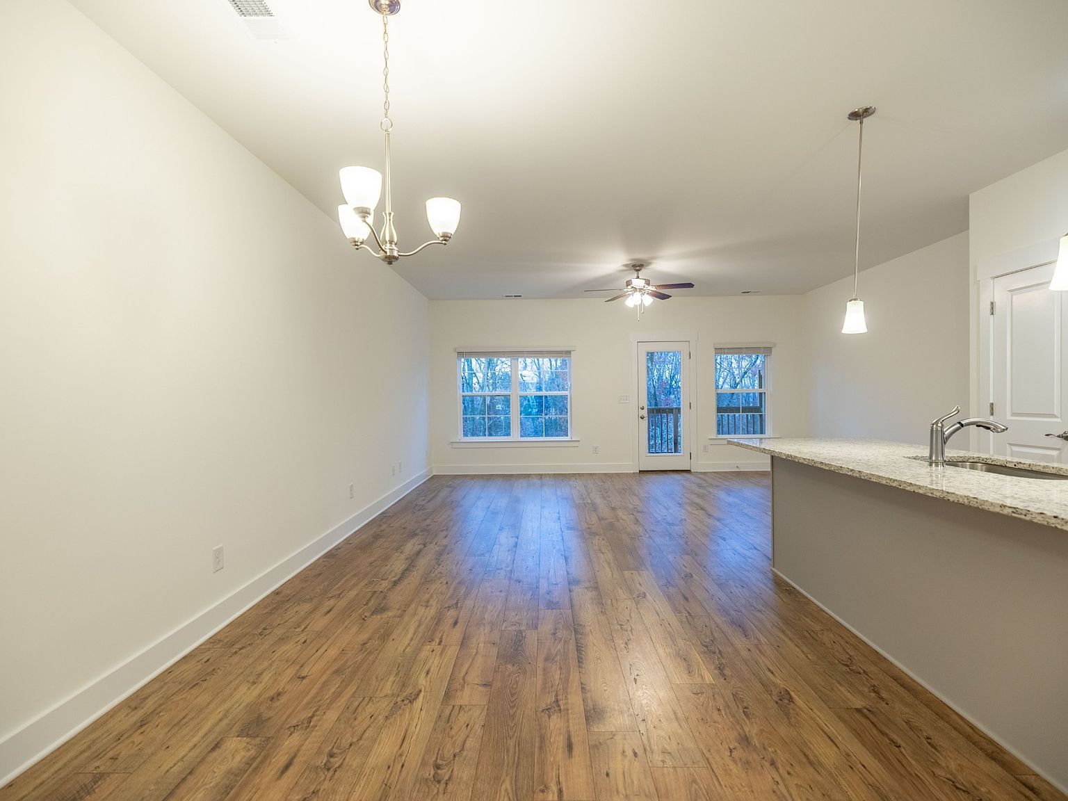 1061 Sweetleaf Dr Franklin, TN 37064 - Thumbnail 4