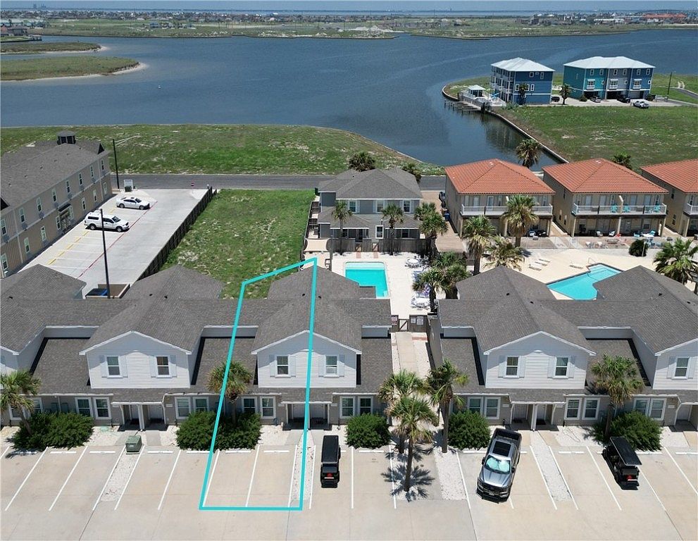 15017 Beachwalk Loop Corpus Christi, TX 78418 - Thumbnail 4