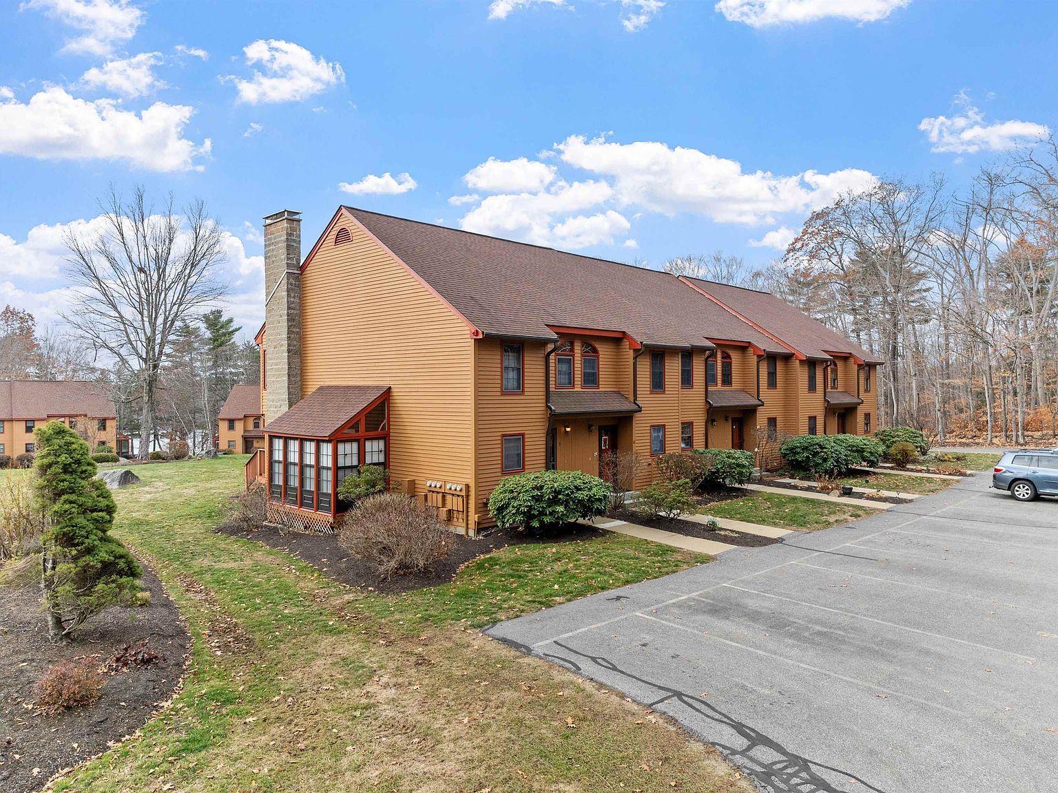 240 Franklin St APT 9 Laconia, NH 03246 - Thumbnail 4