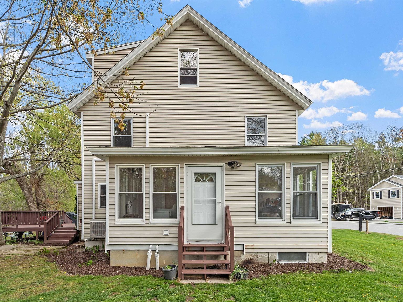 71 Linden St Exeter, NH 03833 - Thumbnail 4