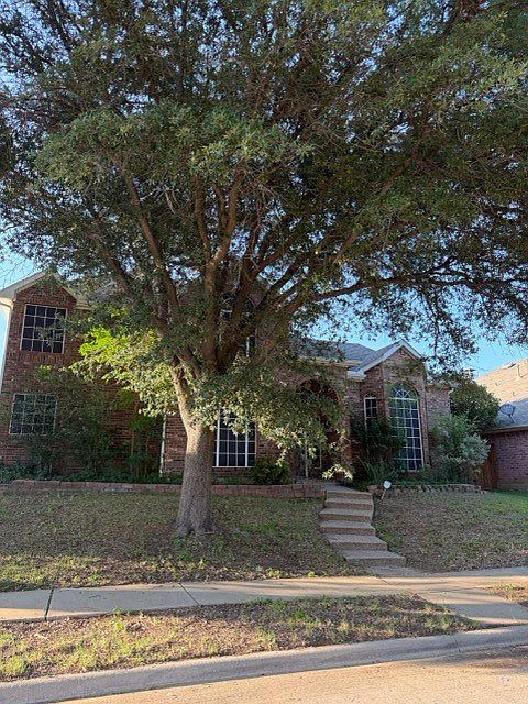 1409 Mayflower Ln Lewisville, TX 75077 - Thumbnail 4