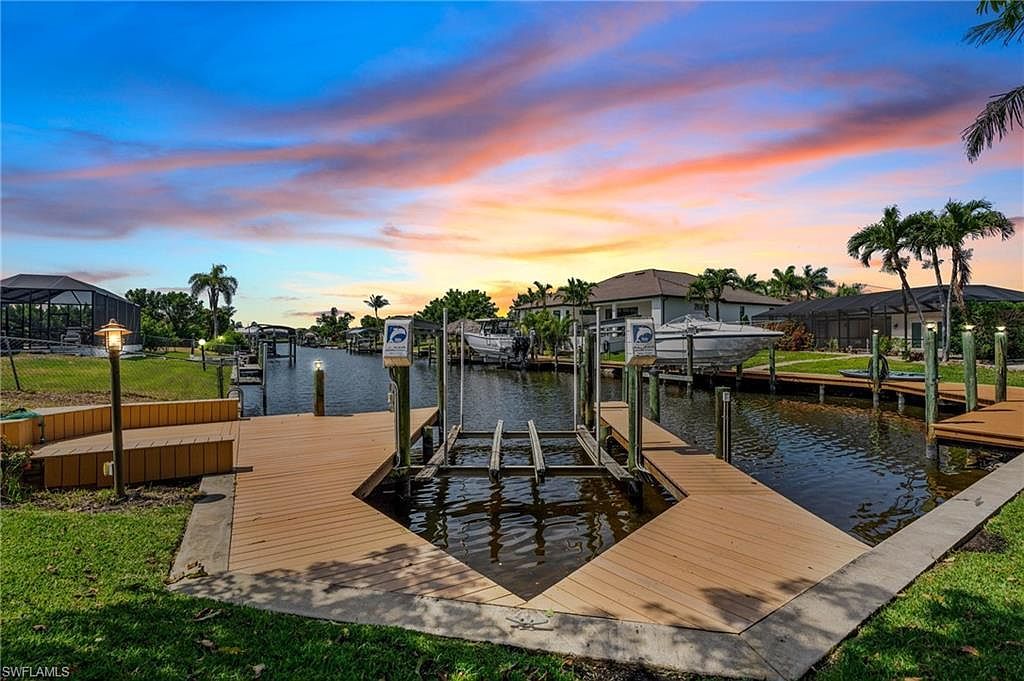 4902 Seville Ct Cape Coral, FL 33904 - Thumbnail 4