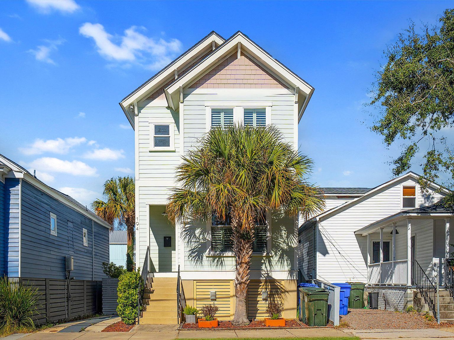 194 Fishburne St Charleston, SC 29403 - Thumbnail 4