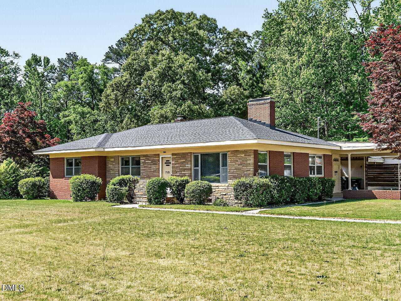 715 N Church St Zebulon, NC 27597 - Thumbnail 4