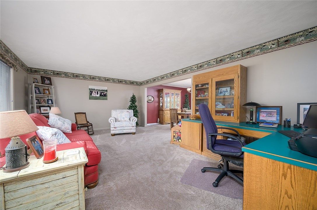 18 Woodmere Dr Paris, IL 61944 - Thumbnail 4