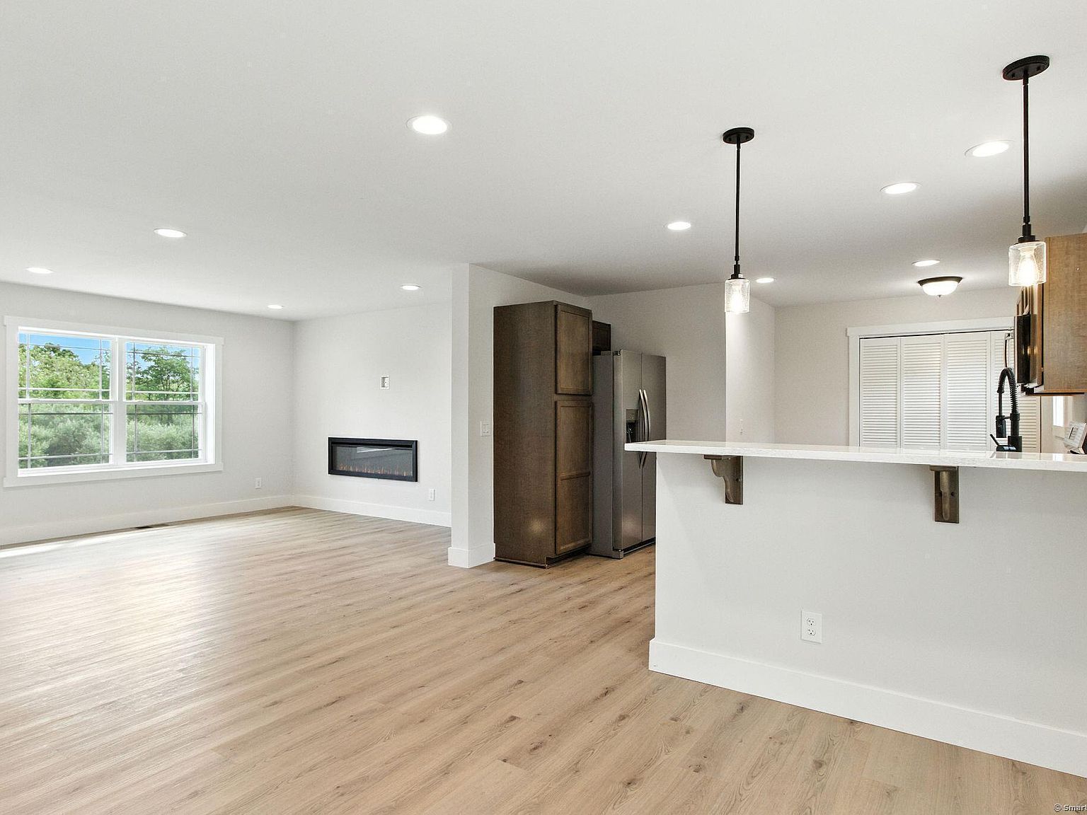 170 Darcangelo Dr Naugatuck, CT 06770 - Thumbnail 4