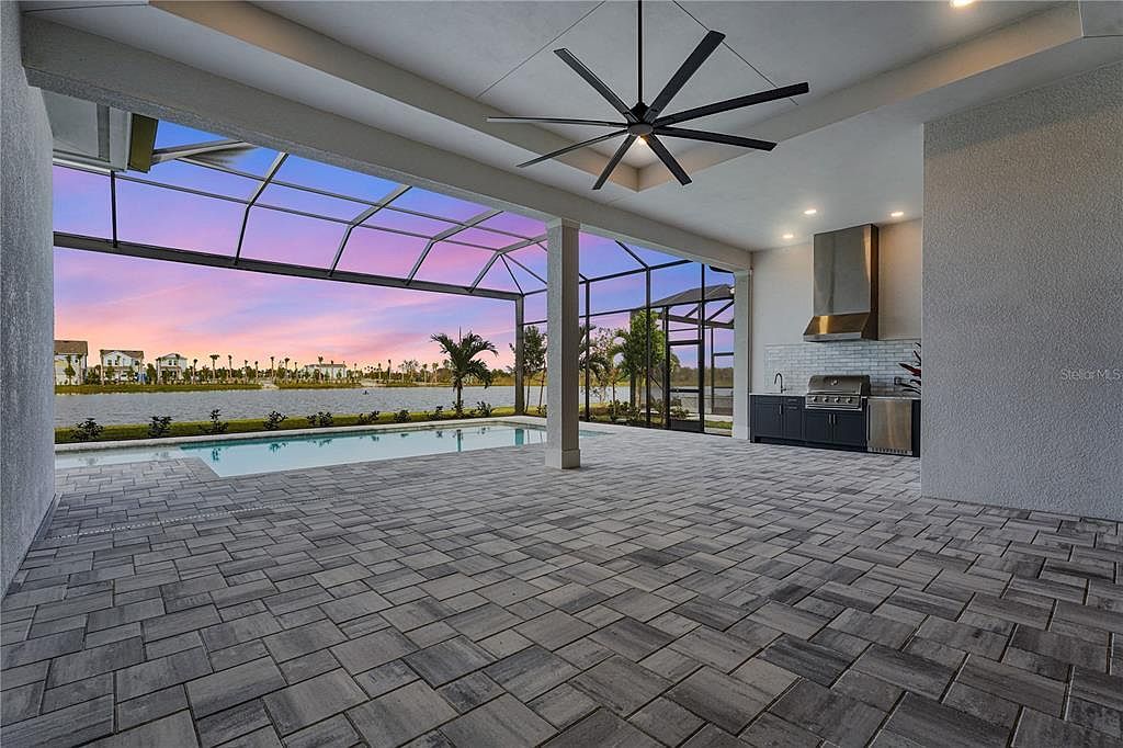 8328 Sea Glass Ct Sarasota, FL 34240 - Thumbnail 4