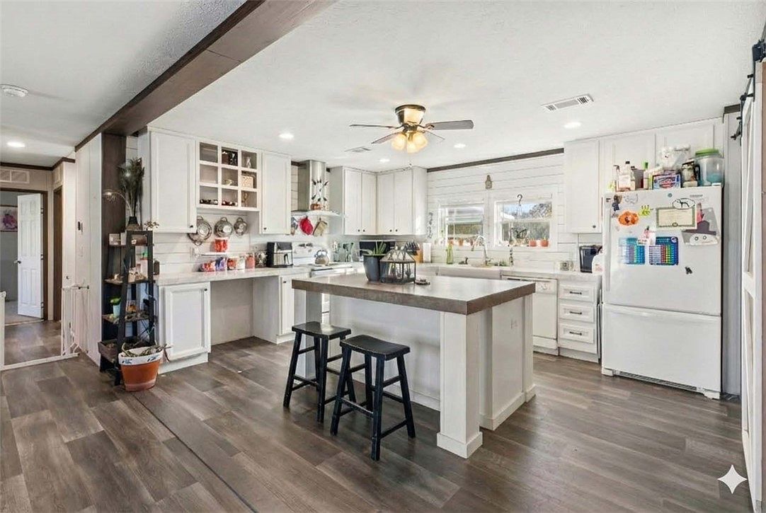 2791 Canyon Dr Caldwell, TX 77836 - Thumbnail 4