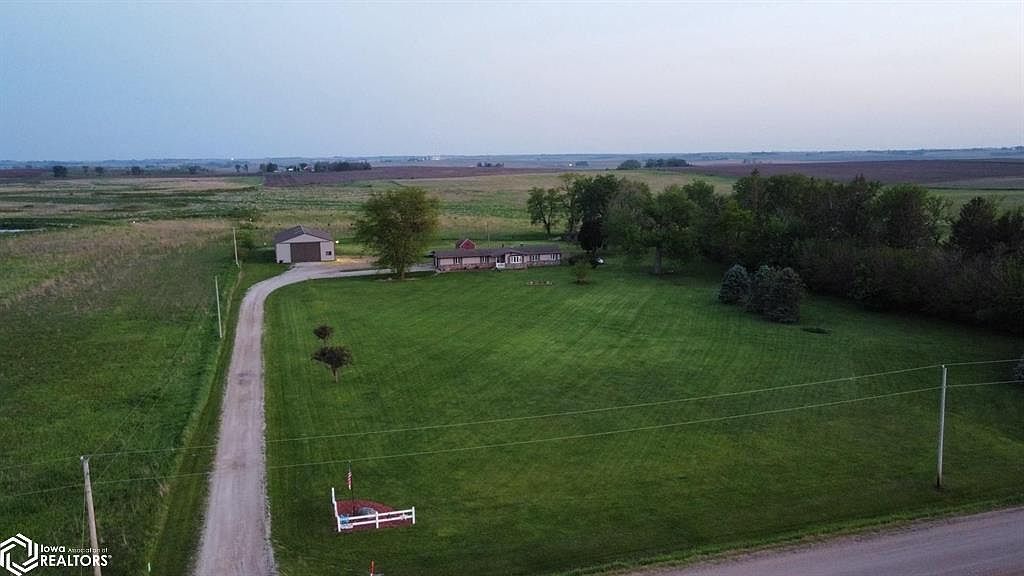 153 310th St Coon Rapids, IA 50058 - Thumbnail 4