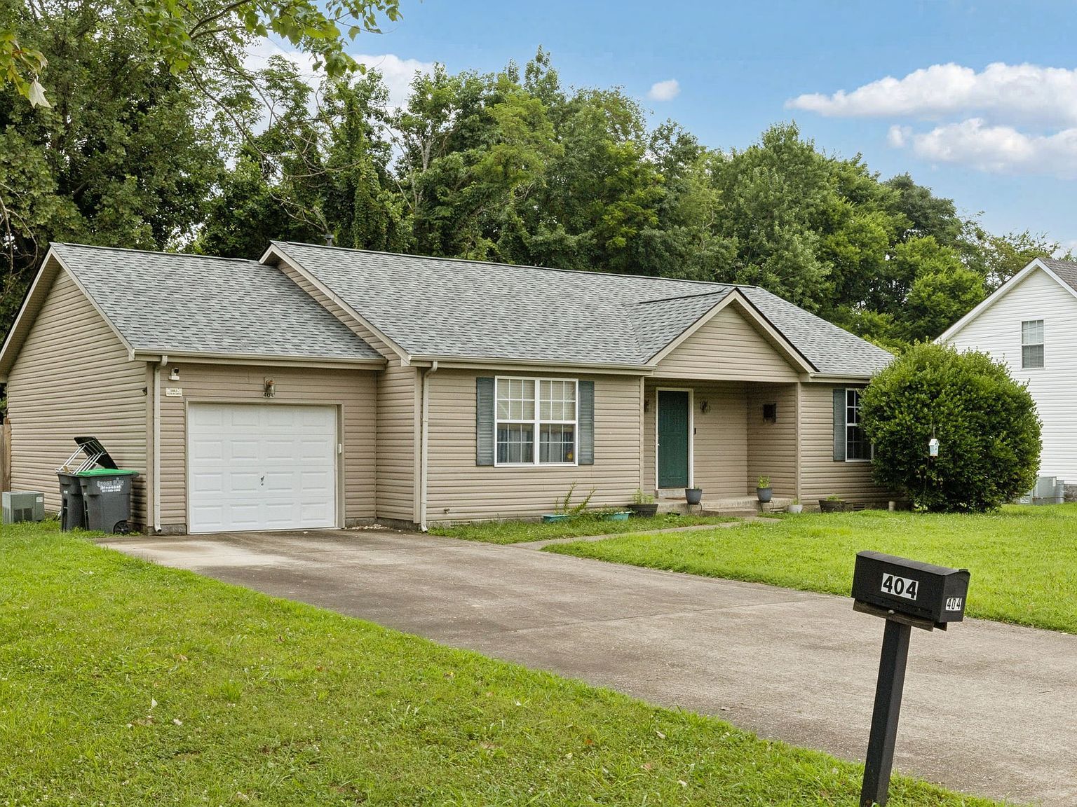 404 Kelsey Dr Clarksville, TN 37042 - Thumbnail 4