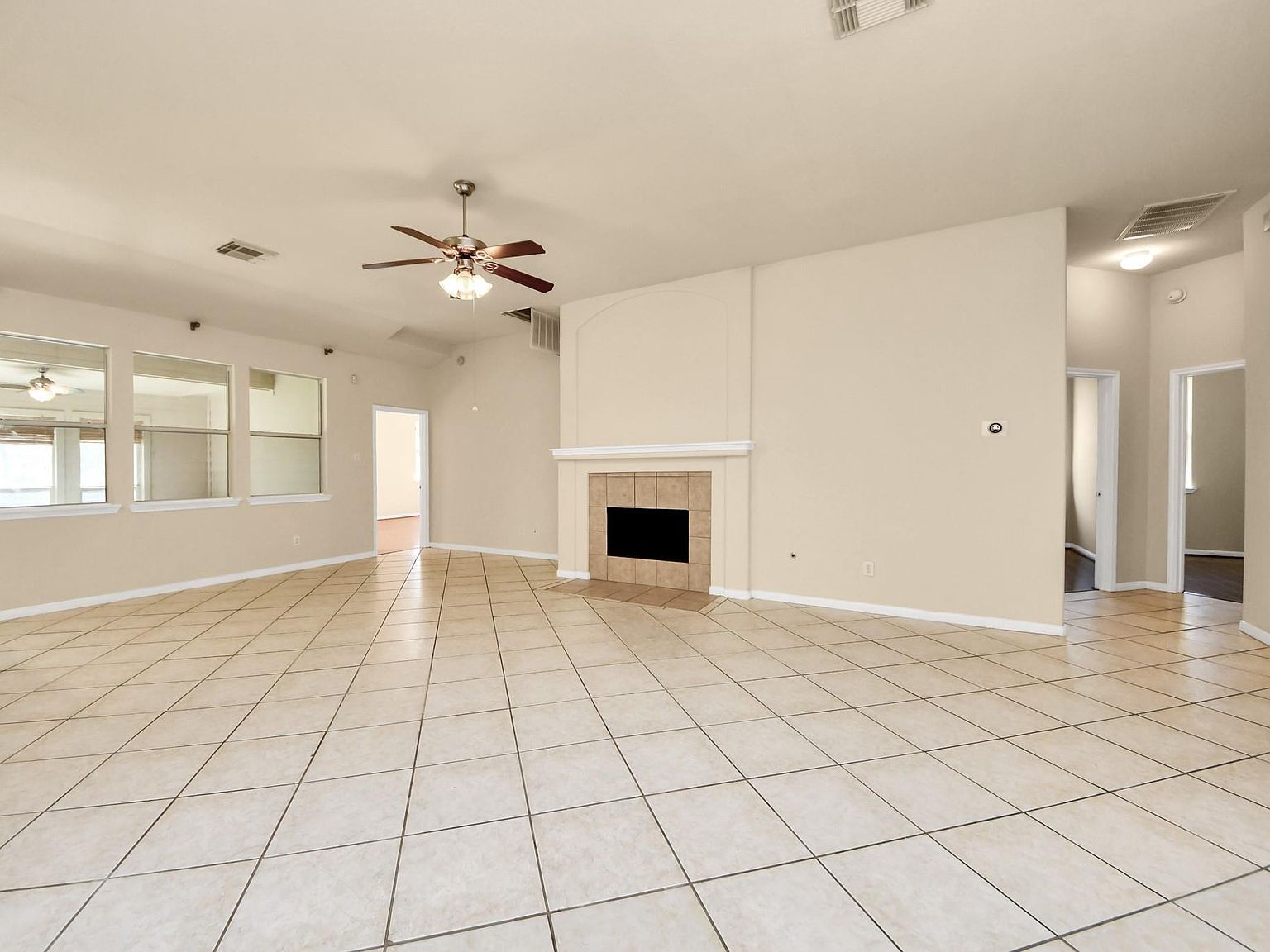 2514 Broad Timbers Dr Spring, TX 77373 - Thumbnail 4