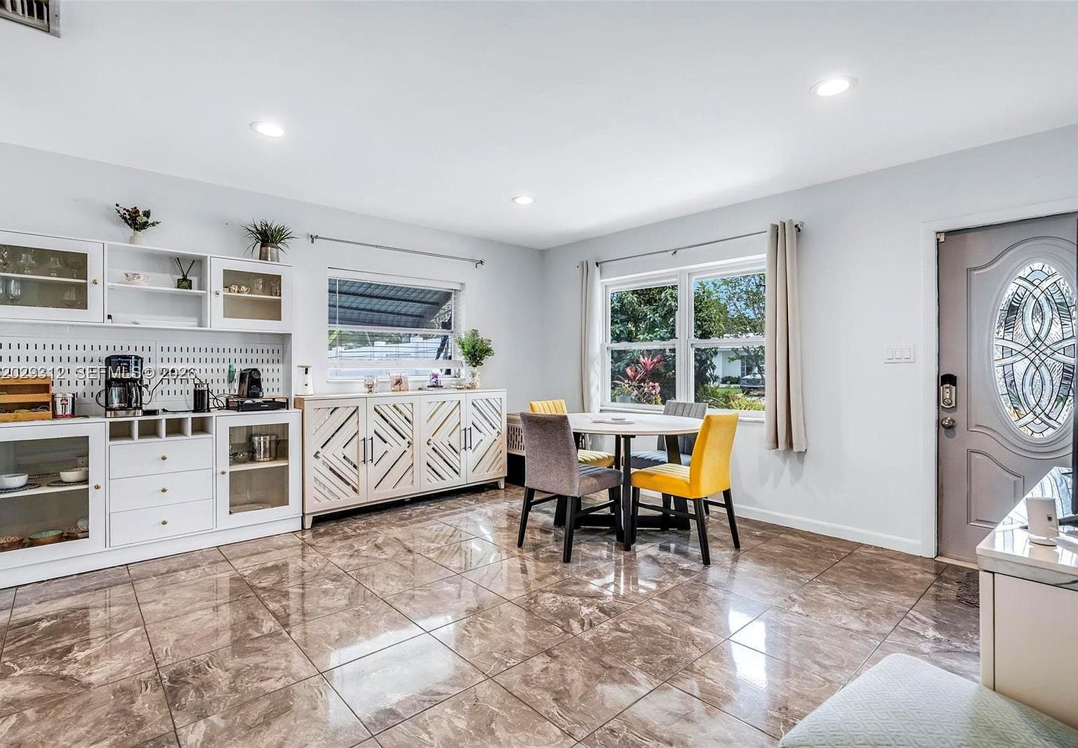 7211 NW 76th St Tamarac, FL 33321 - Thumbnail 4