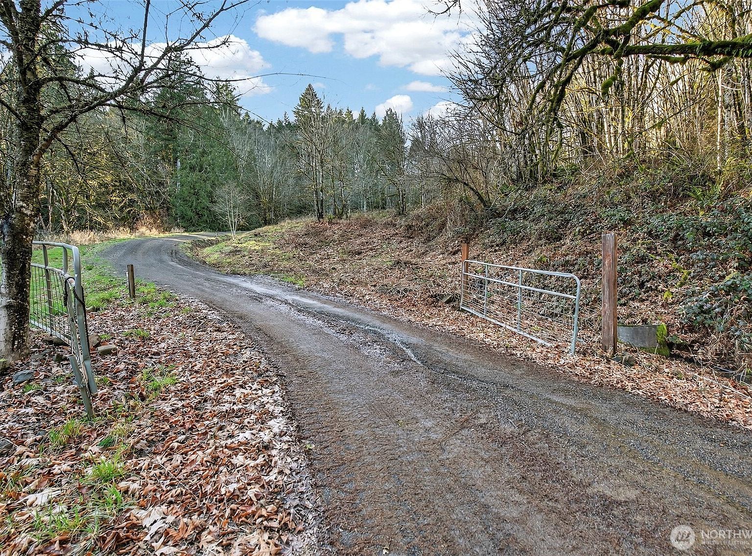 6396 Kalama River Rd Kalama, WA 98625 - Thumbnail 4