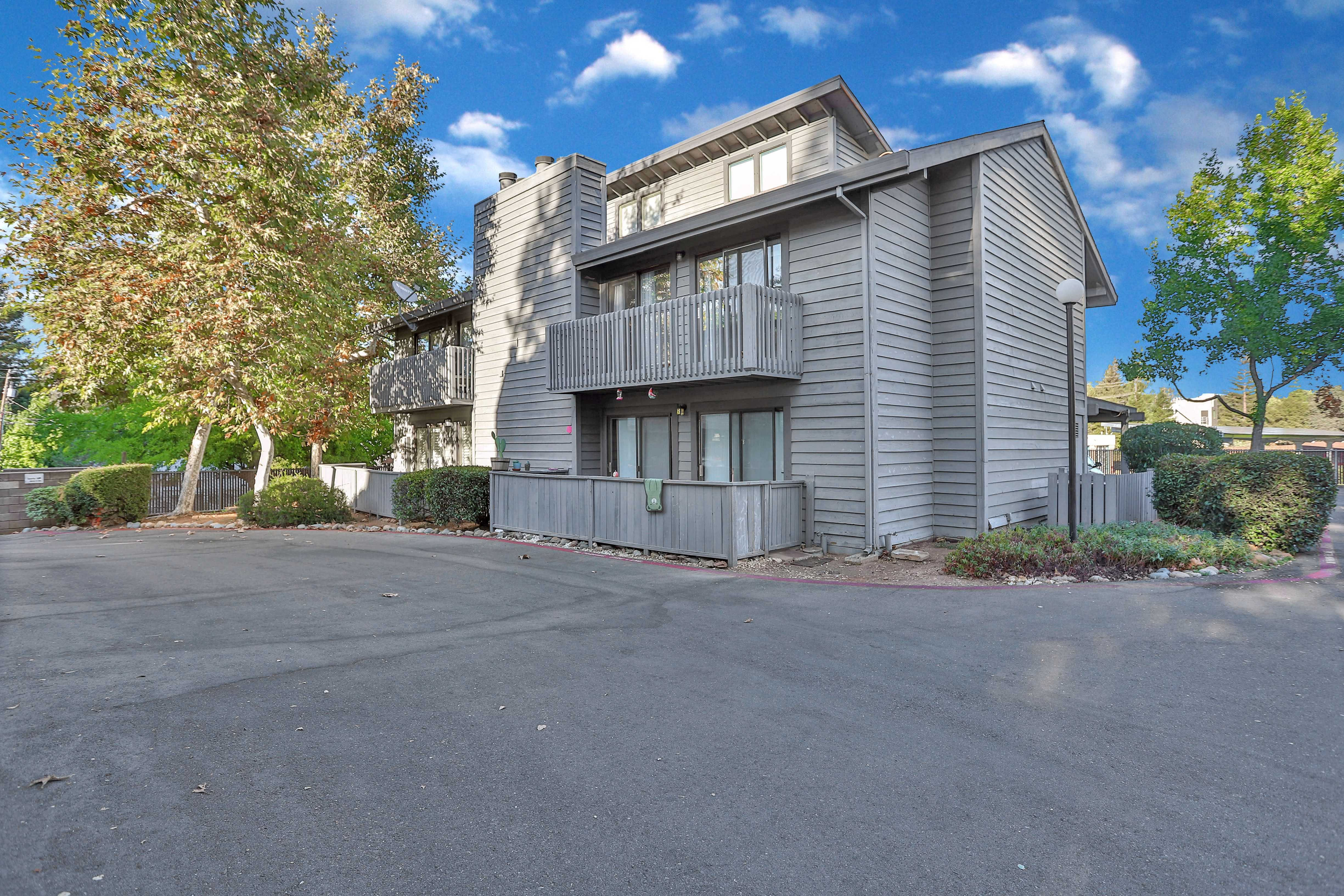 3180 Country Club Drive #1A, Cameron Park, CA, USA, 95682 - Thumbnail 4