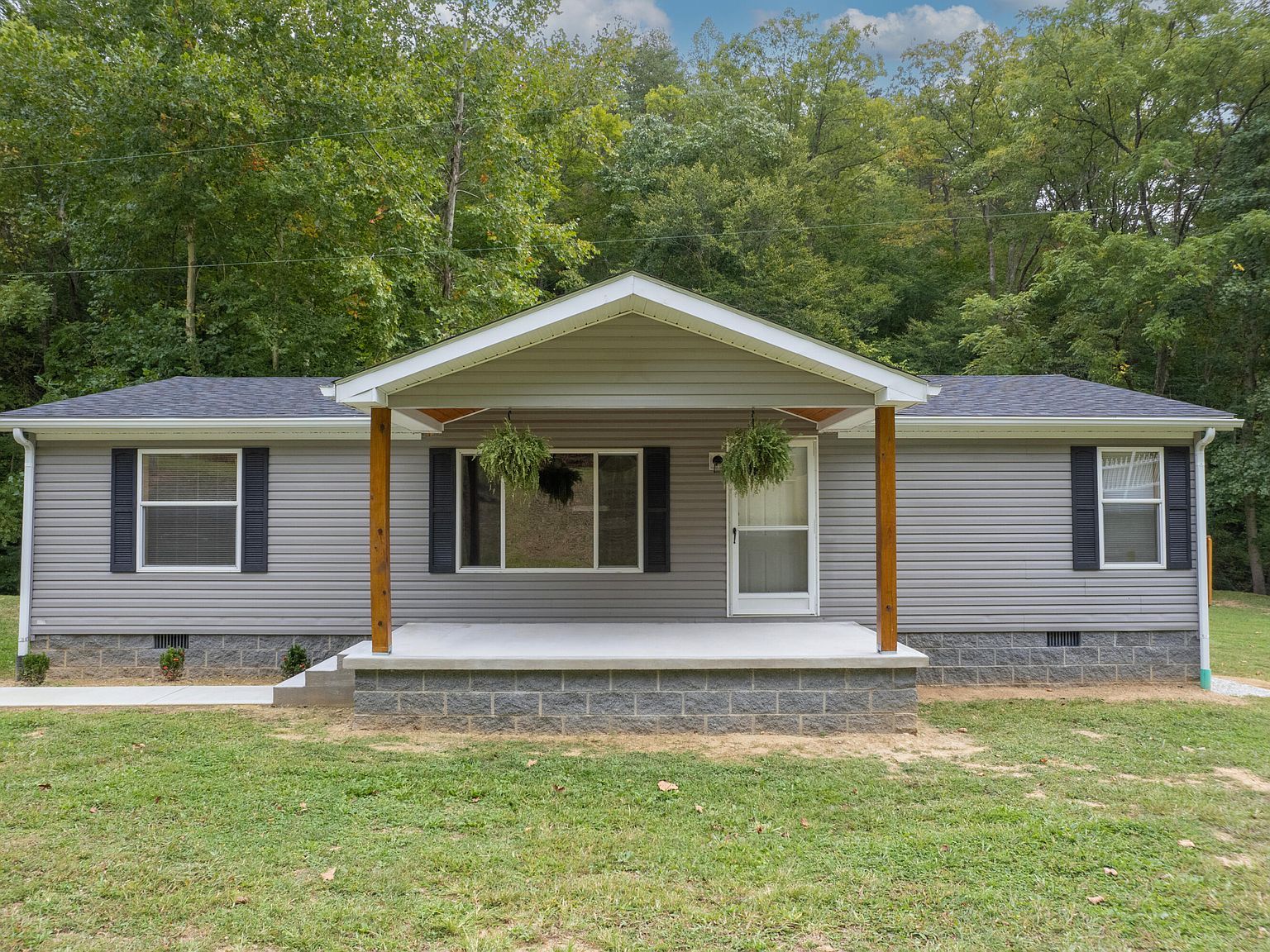 432 Parkhill Rd West Liberty, KY 41472 - Thumbnail 4