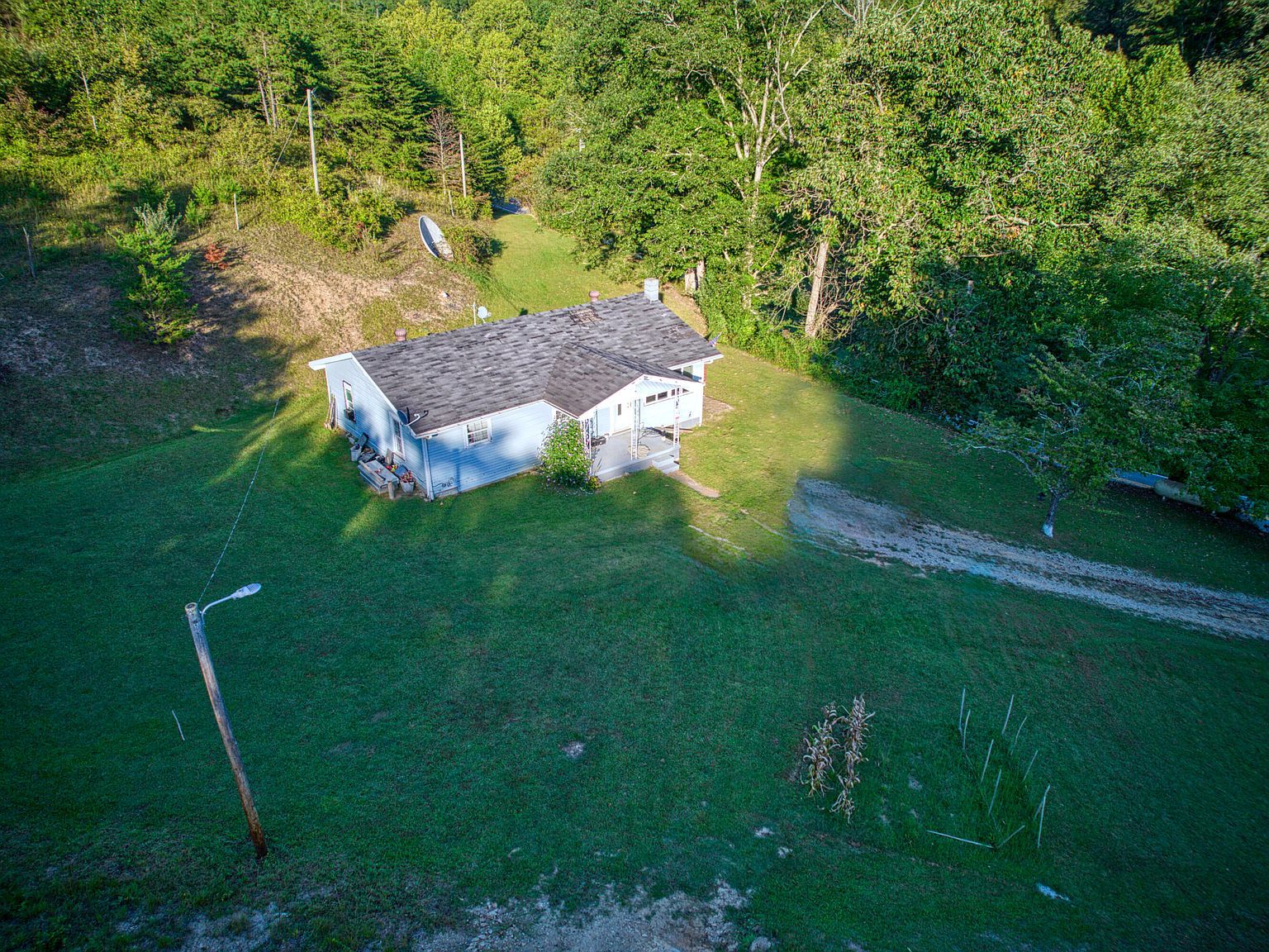 5727 Lower Sand Lick Rd West Liberty, KY 41472 - Thumbnail 4