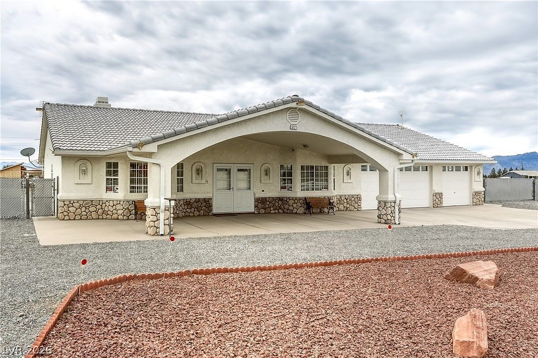 3221 Cactus St Pahrump, NV 89048 - Thumbnail 4