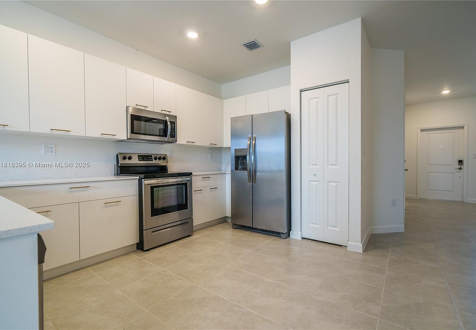 12811 NW 23rd Pl Miami, FL 33167 - Thumbnail 4