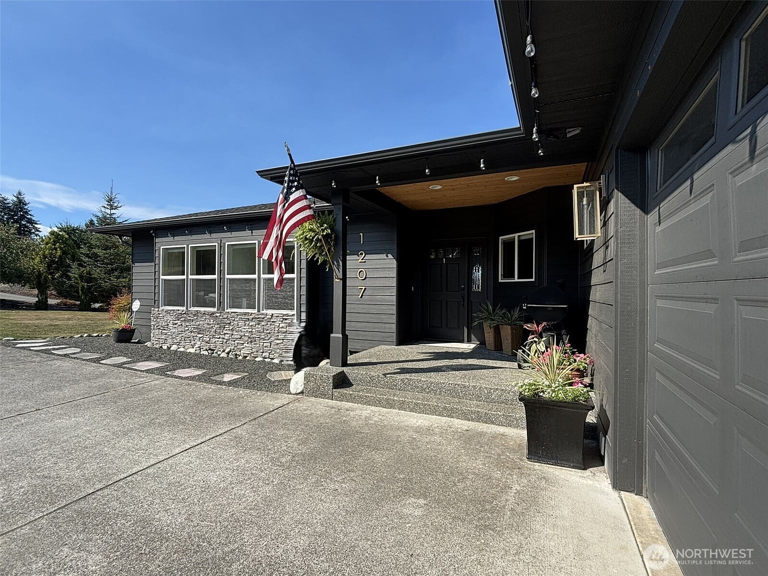 1207 Rook Dr Port Angeles, WA 98362 - Thumbnail 4