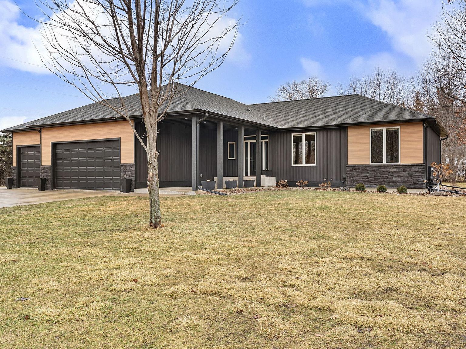 1602 26th St SW Austin, MN 55912 - Thumbnail 4
