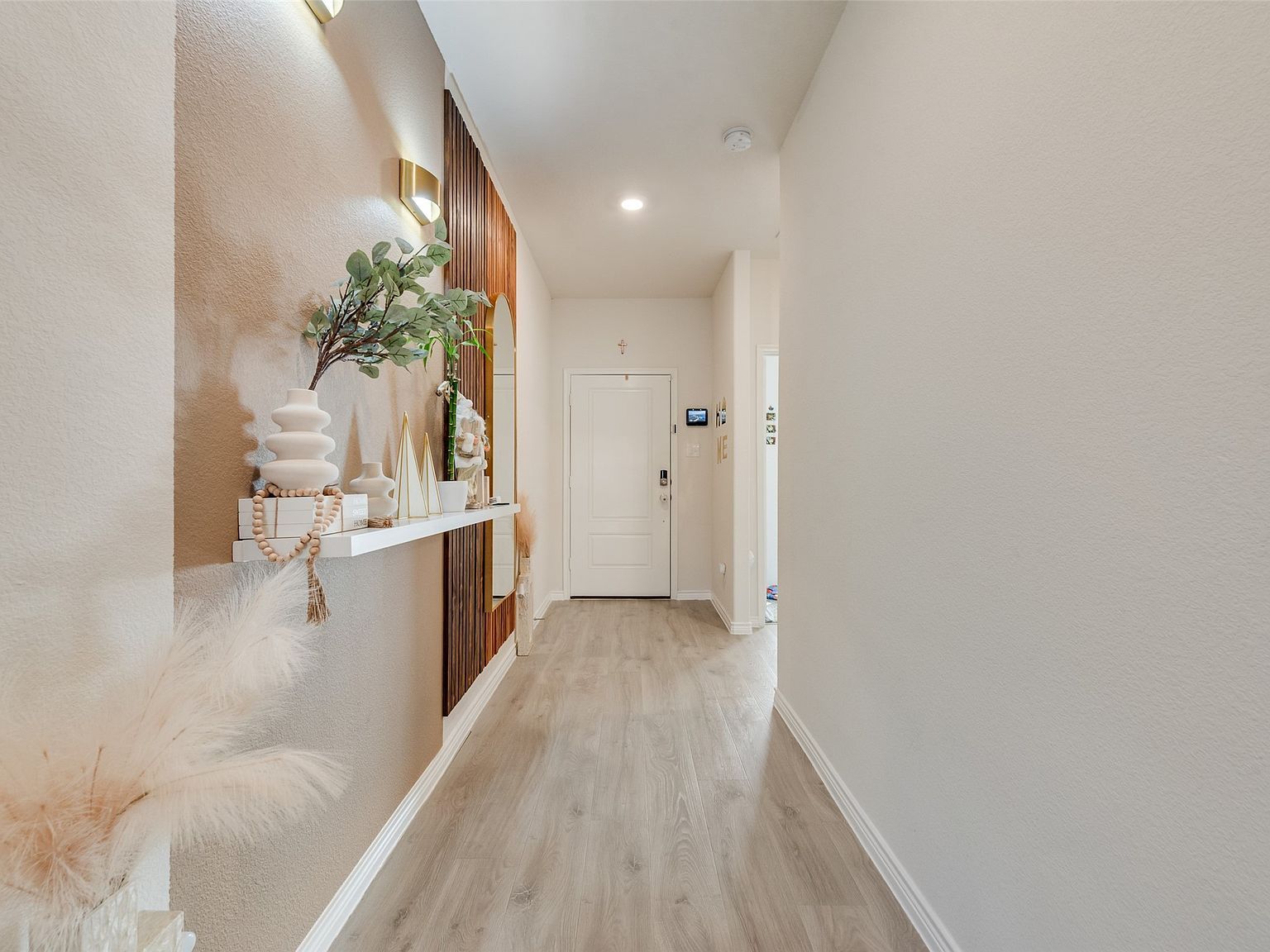 10501 Fountain Gate St Aubrey, TX 76227 - Thumbnail 4