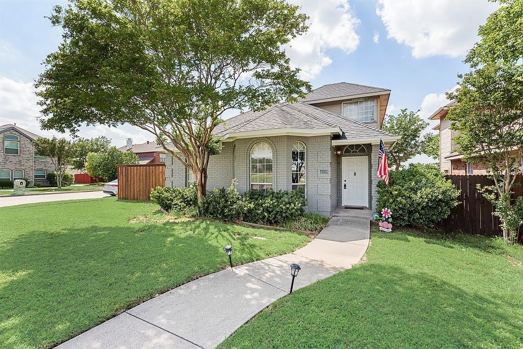 4009 Eisenhower St Carrollton, TX 75007 - Thumbnail 4