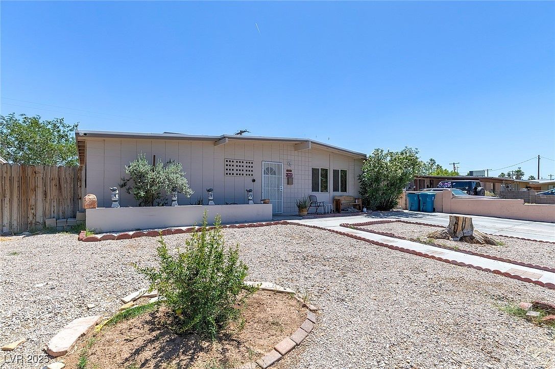 3212 Osage Ave Las Vegas, NV 89101 - Thumbnail 4