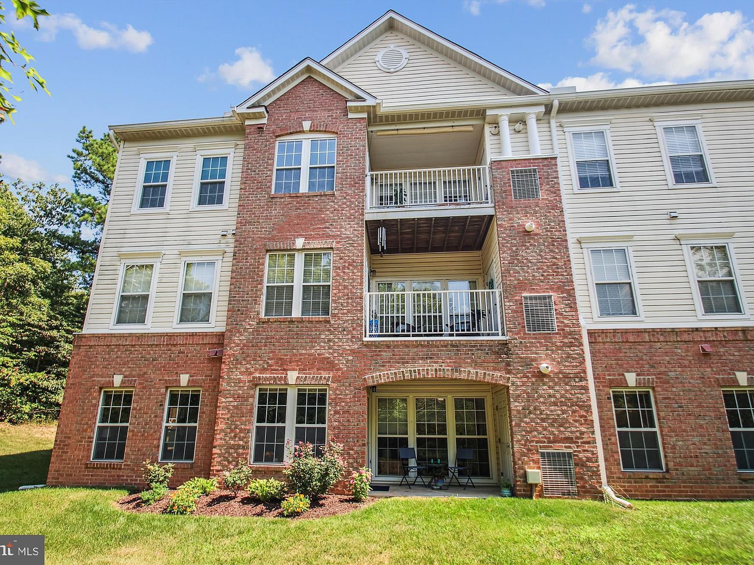 2406 Chestnut Terrace Ct UNIT 103 Odenton, MD 21113 - Thumbnail 4