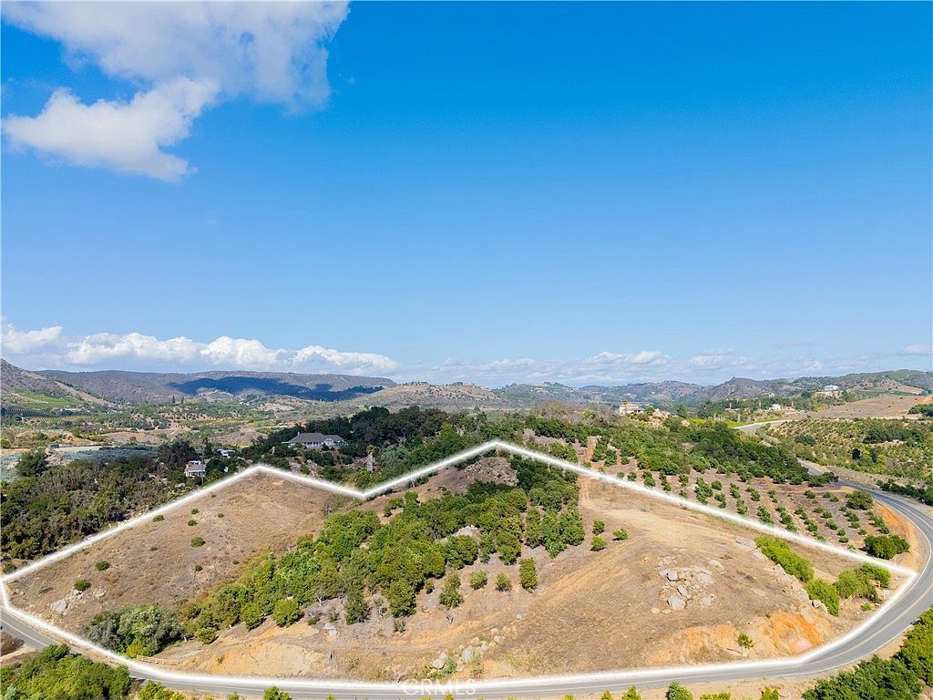 23476 La Vella Rd #2 Temecula, CA 92590 - Thumbnail 4