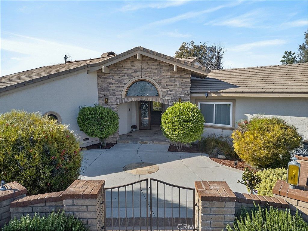 30470 Avenida Estrada Temecula, CA 92591 - Thumbnail 4