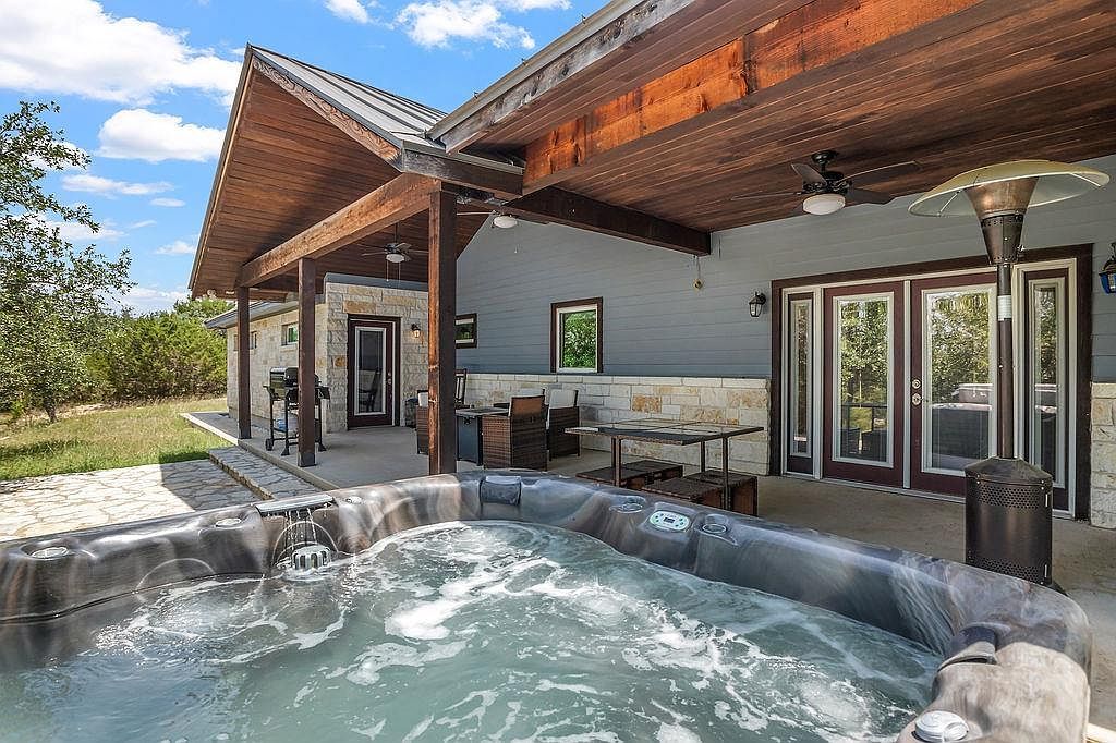 13326 Trautwein Rd Austin, TX 78737 - Thumbnail 4