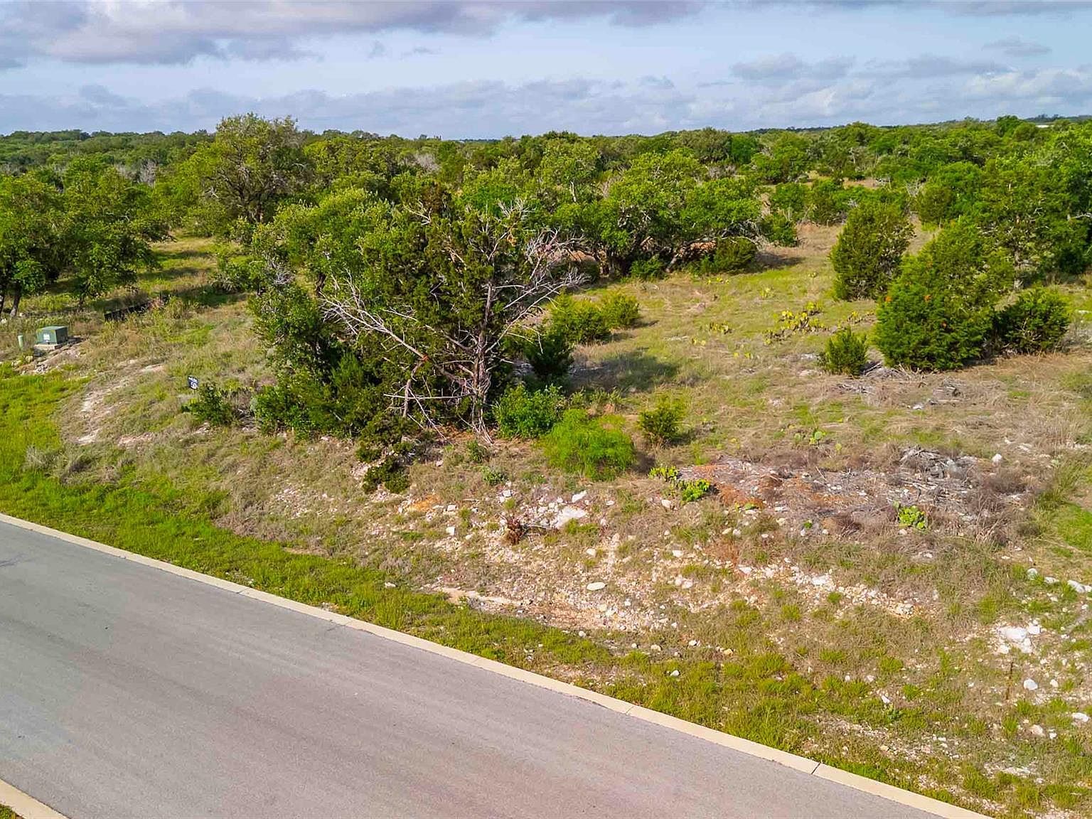 LOT 50 Mountain Laurel Ln Spicewood, TX 78669 - Thumbnail 4