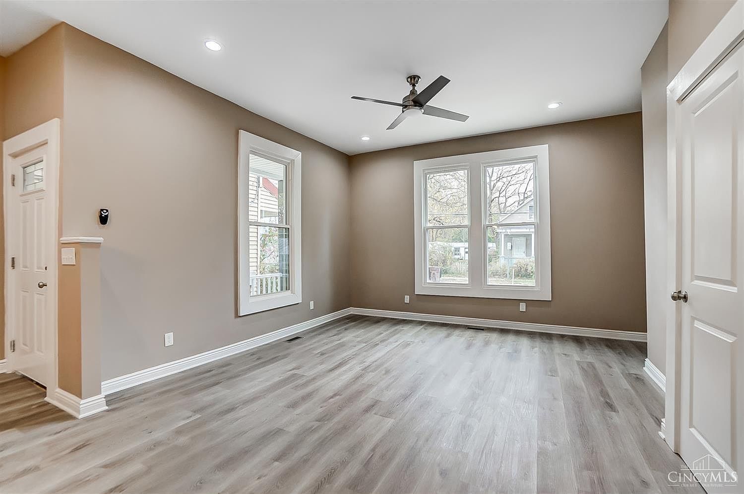 1412 Knowlton St Cincinnati, OH 45223 - Thumbnail 4