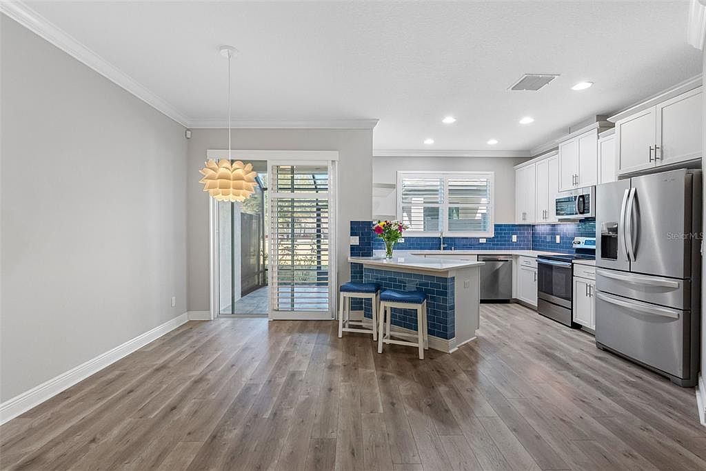 2456 Foggy Creek Cir Clearwater, FL 33764 - Thumbnail 4