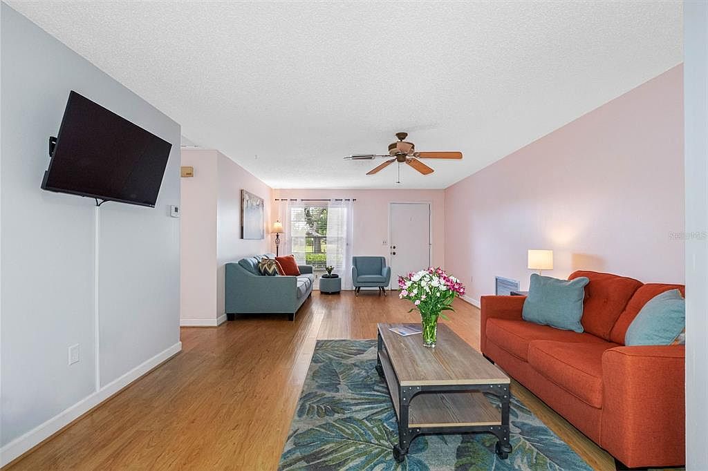 12200 Vonn Rd APT 6B Largo, FL 33774 - Thumbnail 4