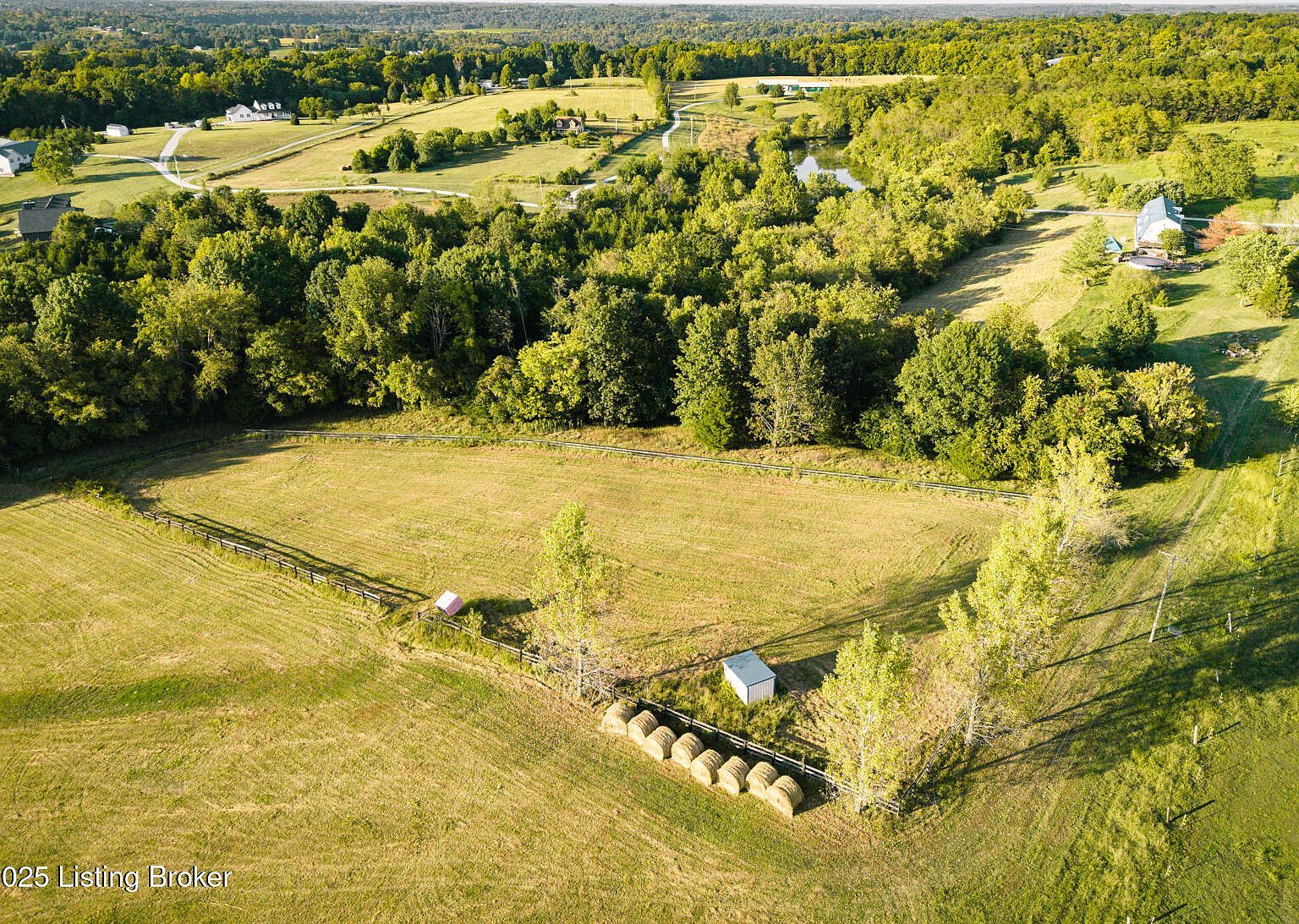 145 Hill Valley Dr TRACT 1 Taylorsville, KY 40071 - Thumbnail 4