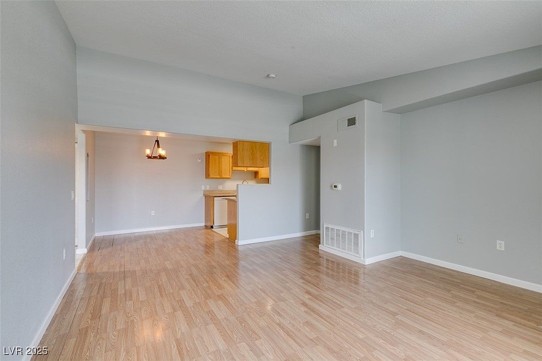 3318 N Decatur Blvd UNIT 2110 Las Vegas, NV 89130 - Thumbnail 4