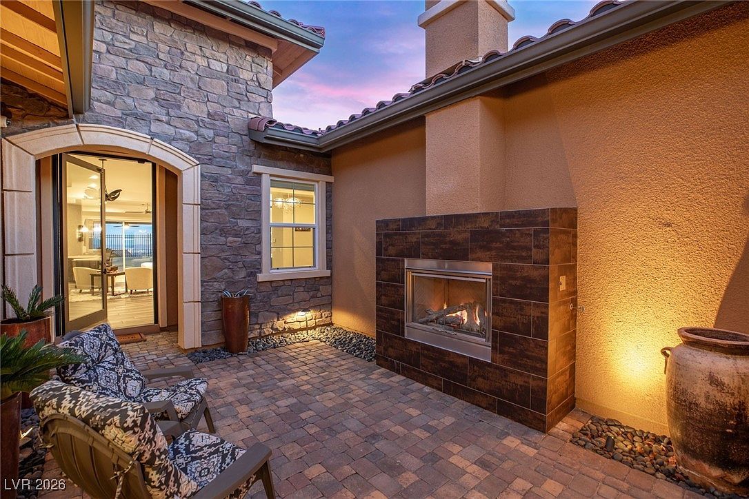 294 Besame Ct Las Vegas, NV 89138 - Thumbnail 4