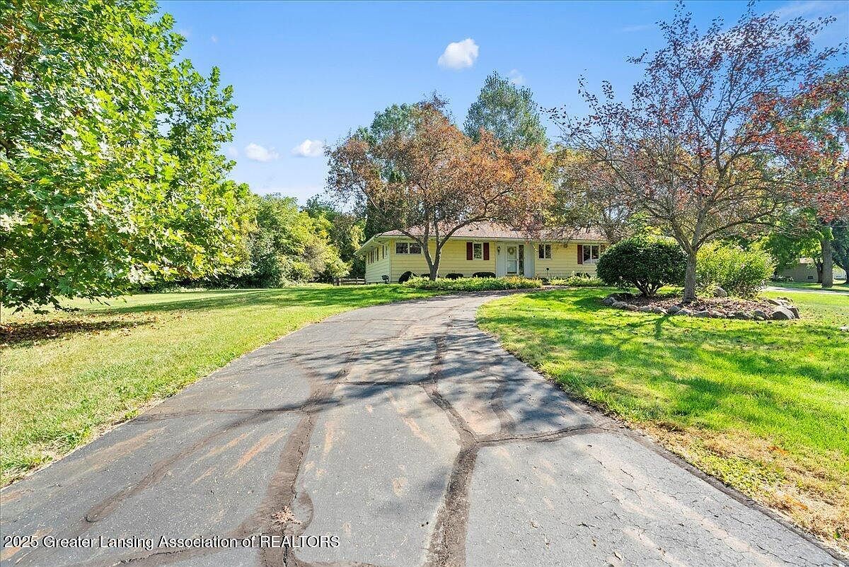 6454 Pleasant River Dr Dimondale, MI 48821 - Thumbnail 4