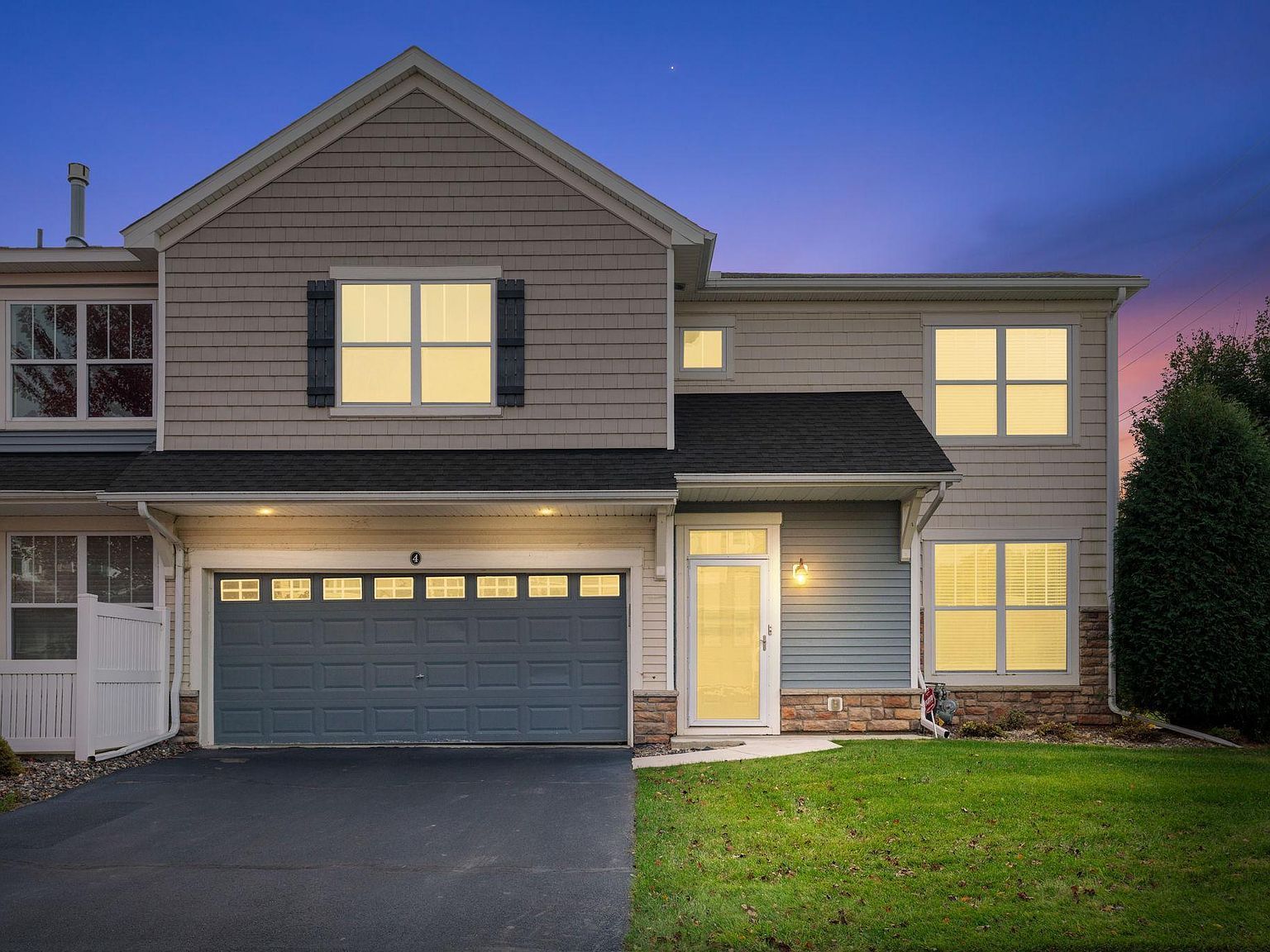 1952 Commonwealth Blvd UNIT 4 Chanhassen, MN 55317 - Thumbnail 4